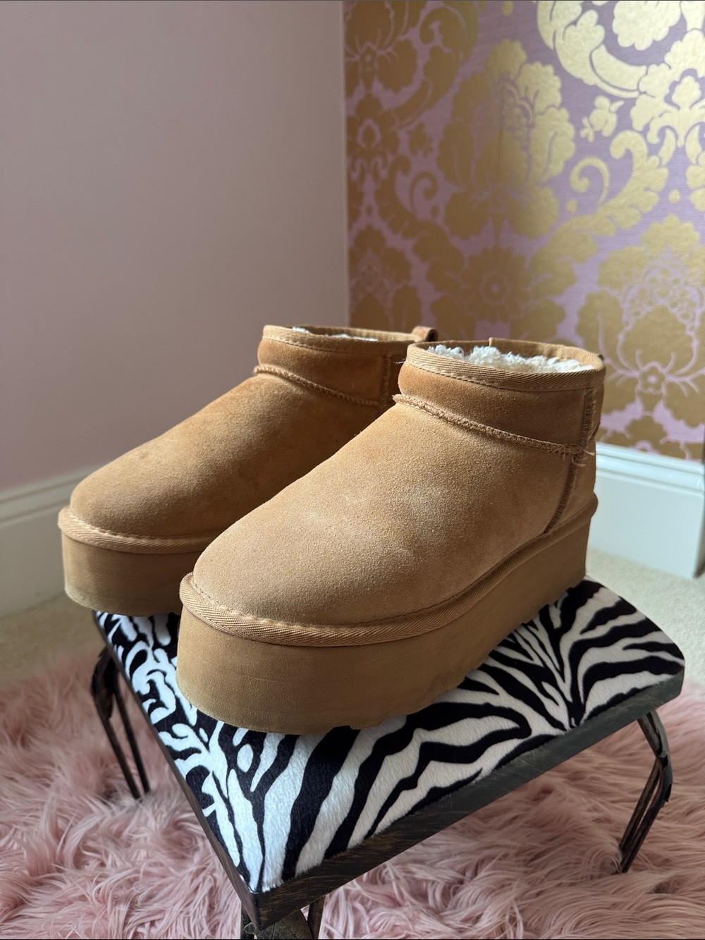 Womens Tan Platform genuine suede Booties size 9